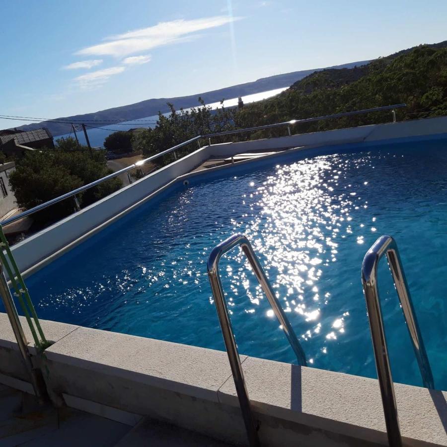 Apartmani CESARICA Karlobag Bagian luar foto
