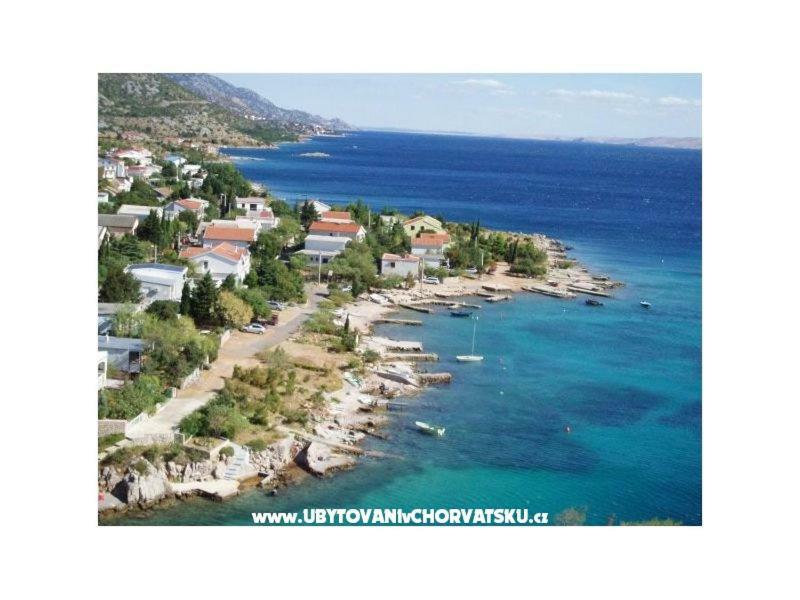 Apartmani CESARICA Karlobag Bagian luar foto